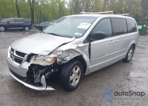 2011 Dodge Grand Caravan Mainstreet z USA, uszkodzony, nr VIN 2D4RN3DG4BR611890